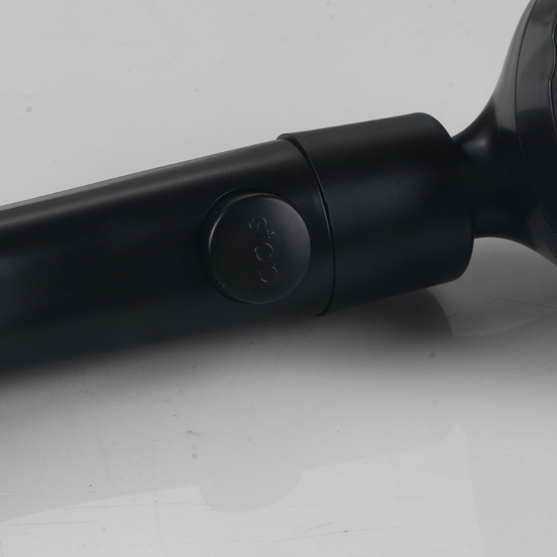 Japonská otočná hlavice černá sprcha